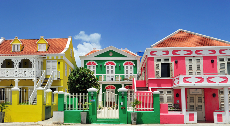 Curacao Willemstad Pietermaai Colourful Houses Foto Curacao Tourist Board